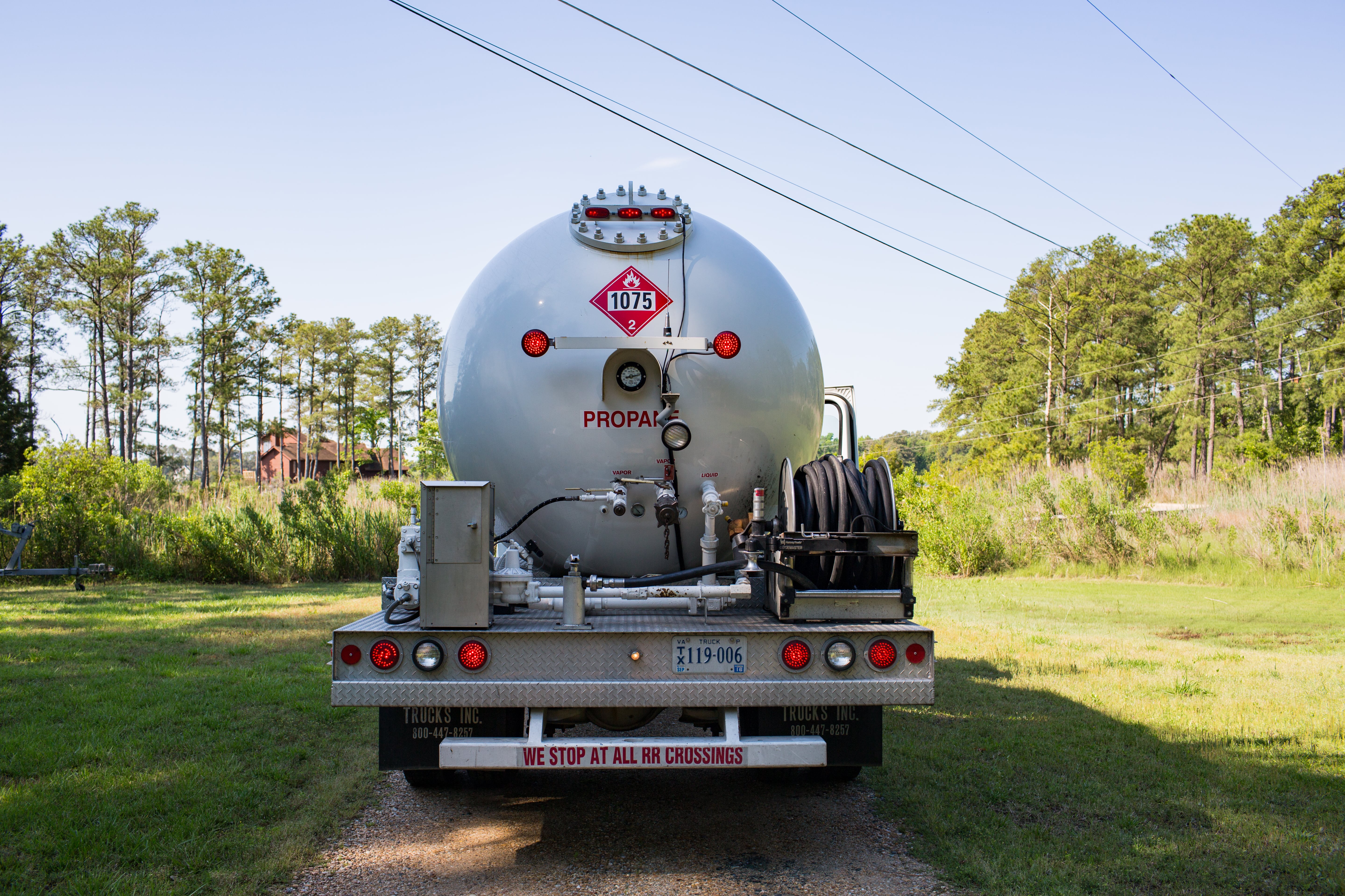 propane-delivery-truck.jpg